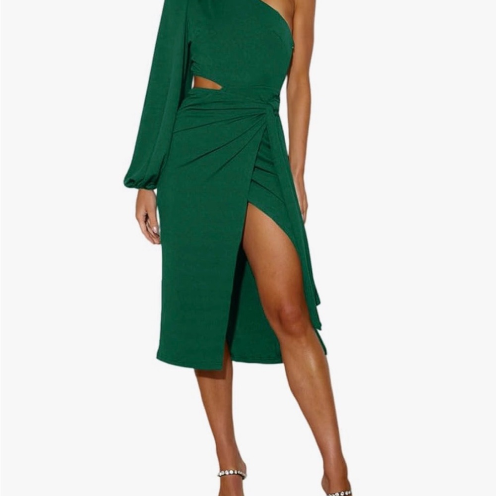 Chic Green One-Shoulder Long Sleeve Cutout Wrap Slit Midi Dress